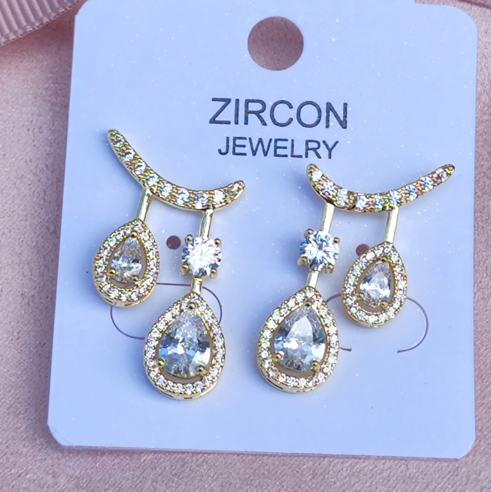 14k gold-plated zirconia drop stud